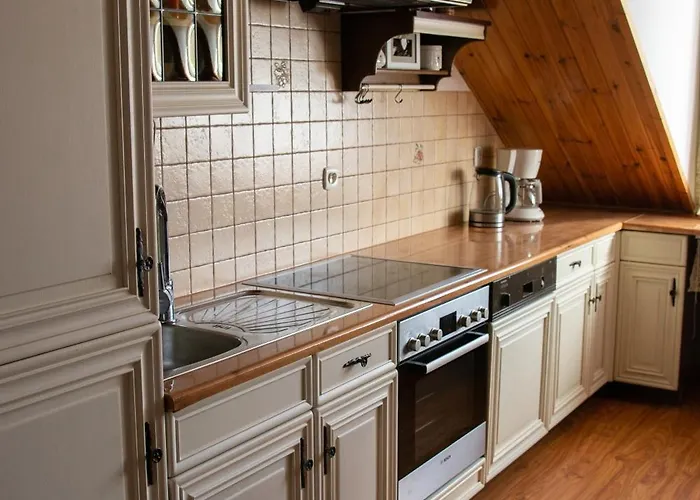 Spokoj W Gorach * ברנה